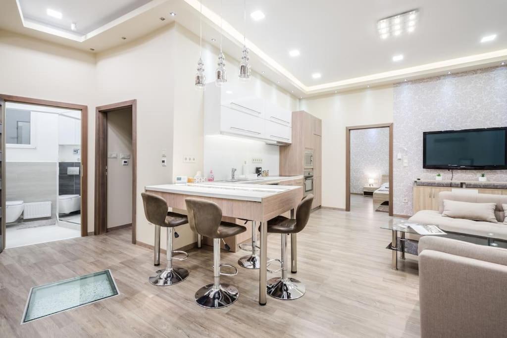Szalag Utca 6 Luxurious Flat Castle District Apartamento Budapeste Exterior foto